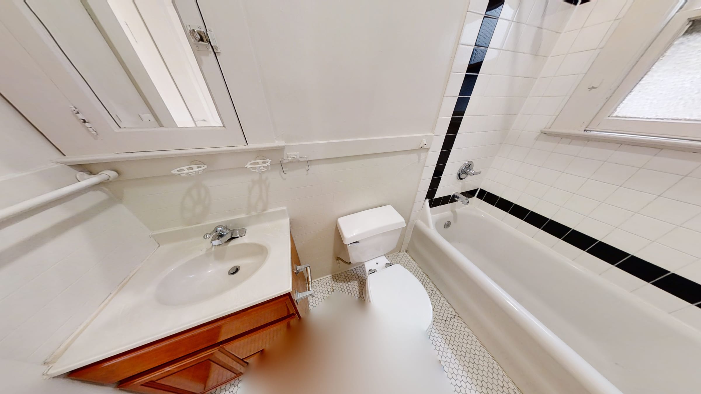 2322 Shattuck Ave #401 — photo 5