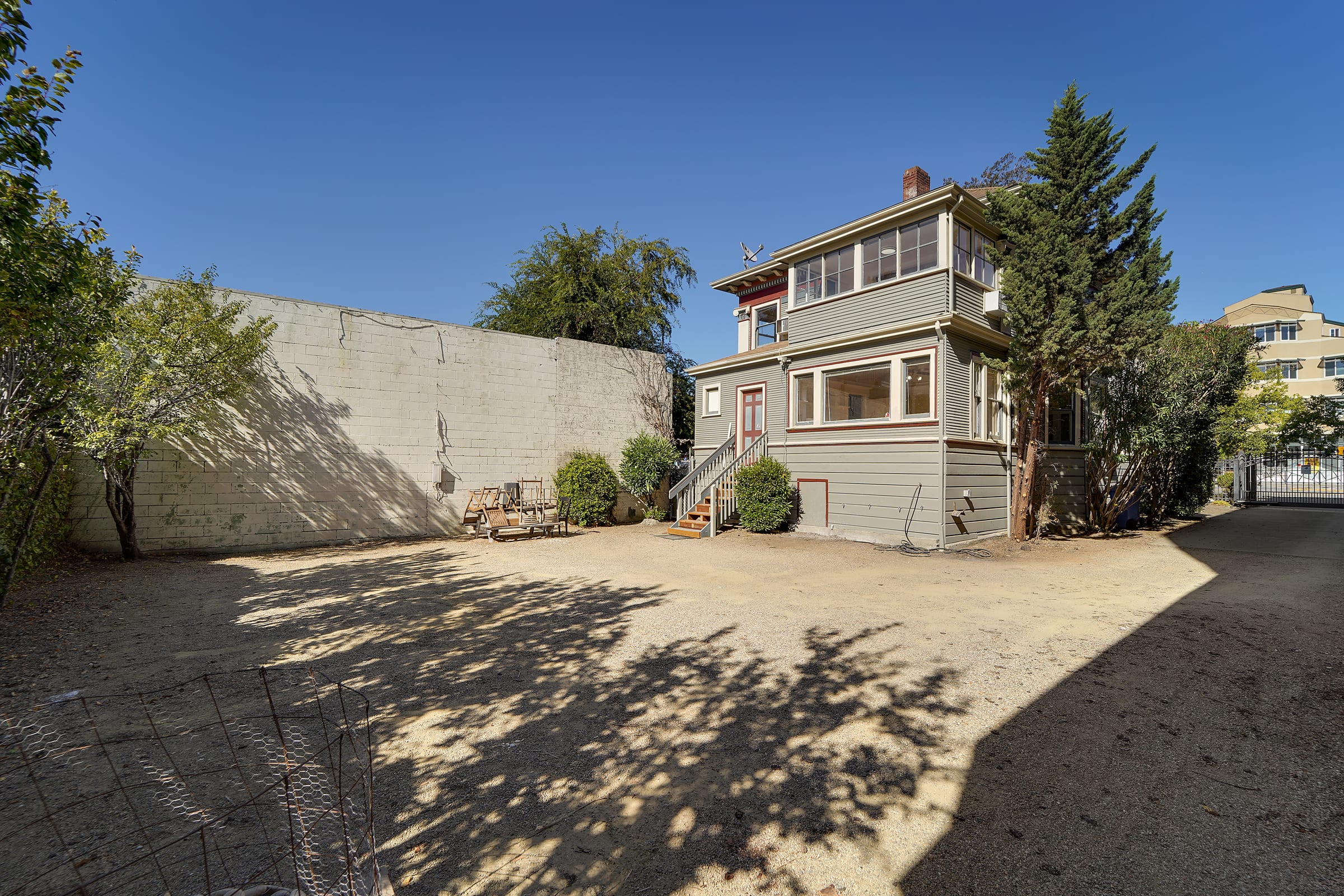 2614 Telegraph Ave — photo 11