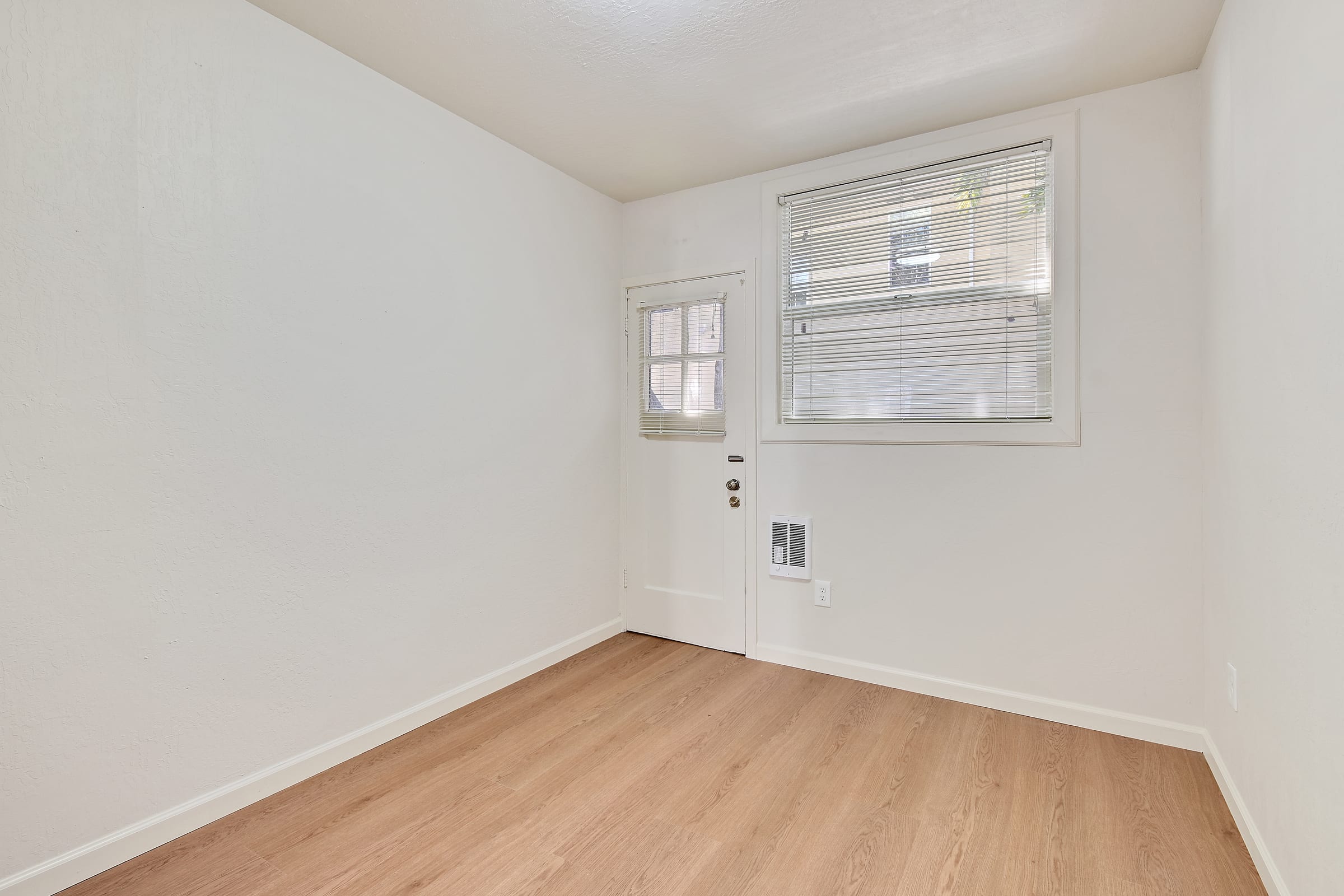 2412 Ellsworth St #1 — photo 8