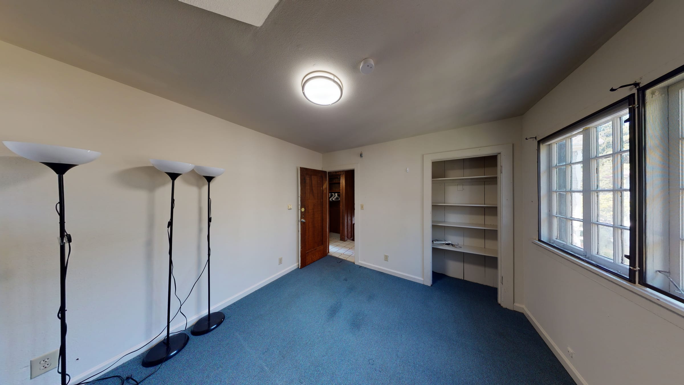 2549 Benvenue Ave #House — photo 11