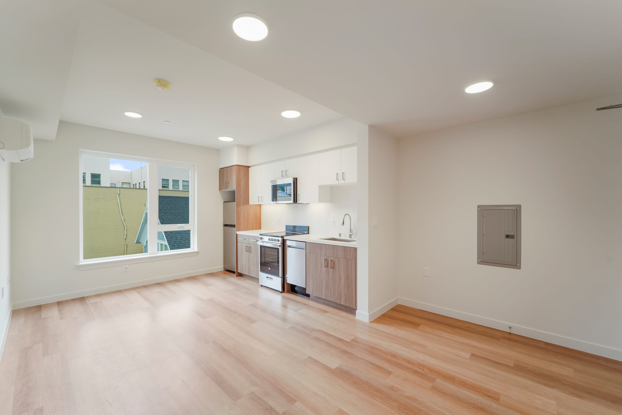 2028 Bancroft Way #405 — photo 4