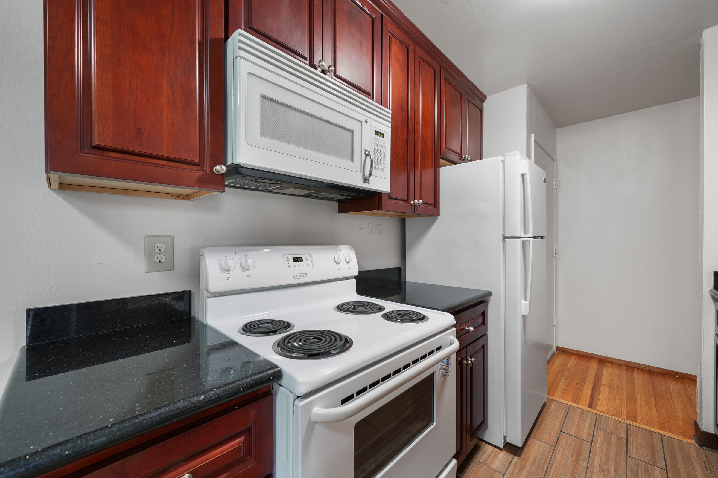 2028 Dwight Way #3C — photo 4