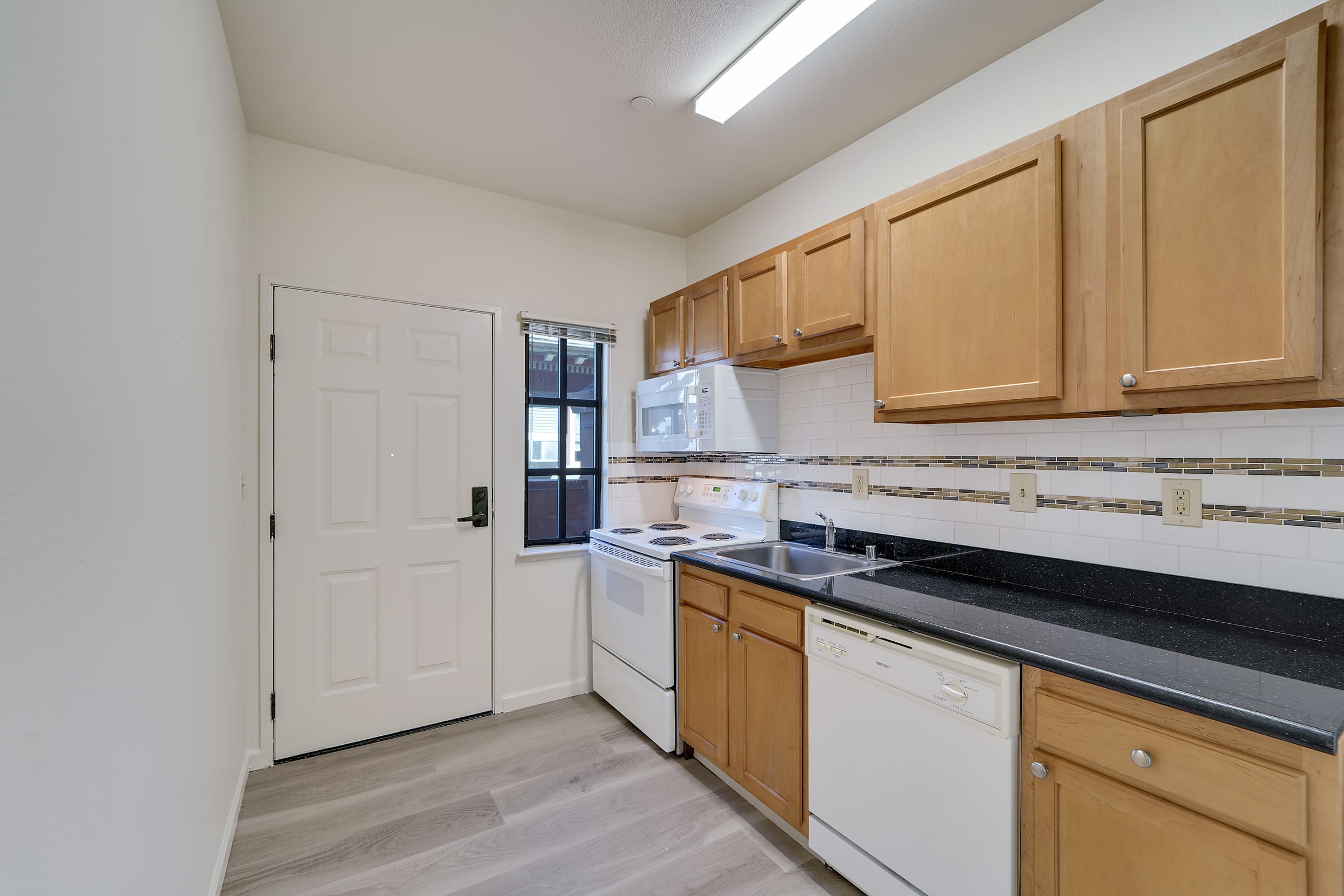 2616 Telegraph Ave #203 — photo 5