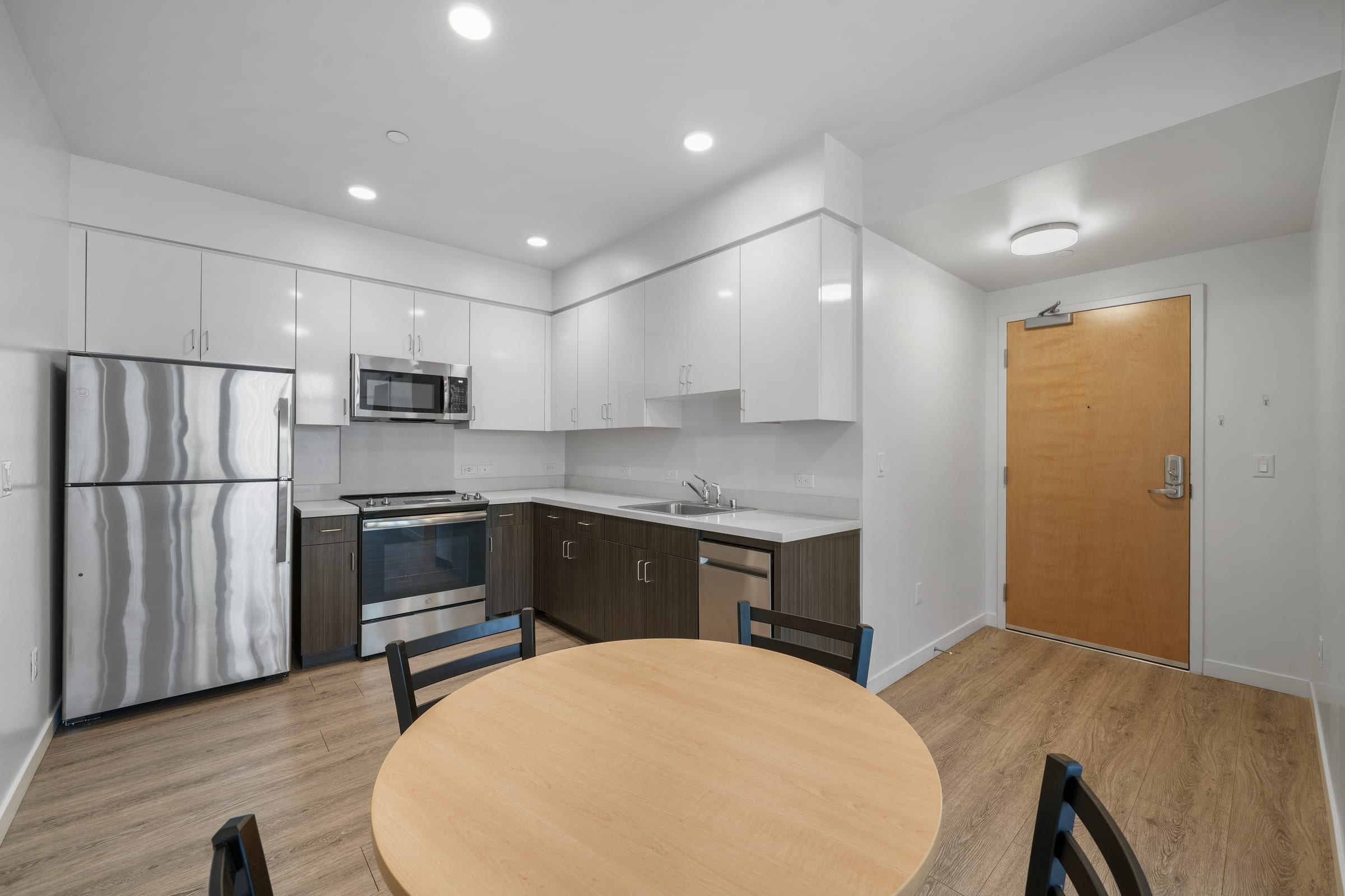 2124 Bancroft Way #501 — photo 3