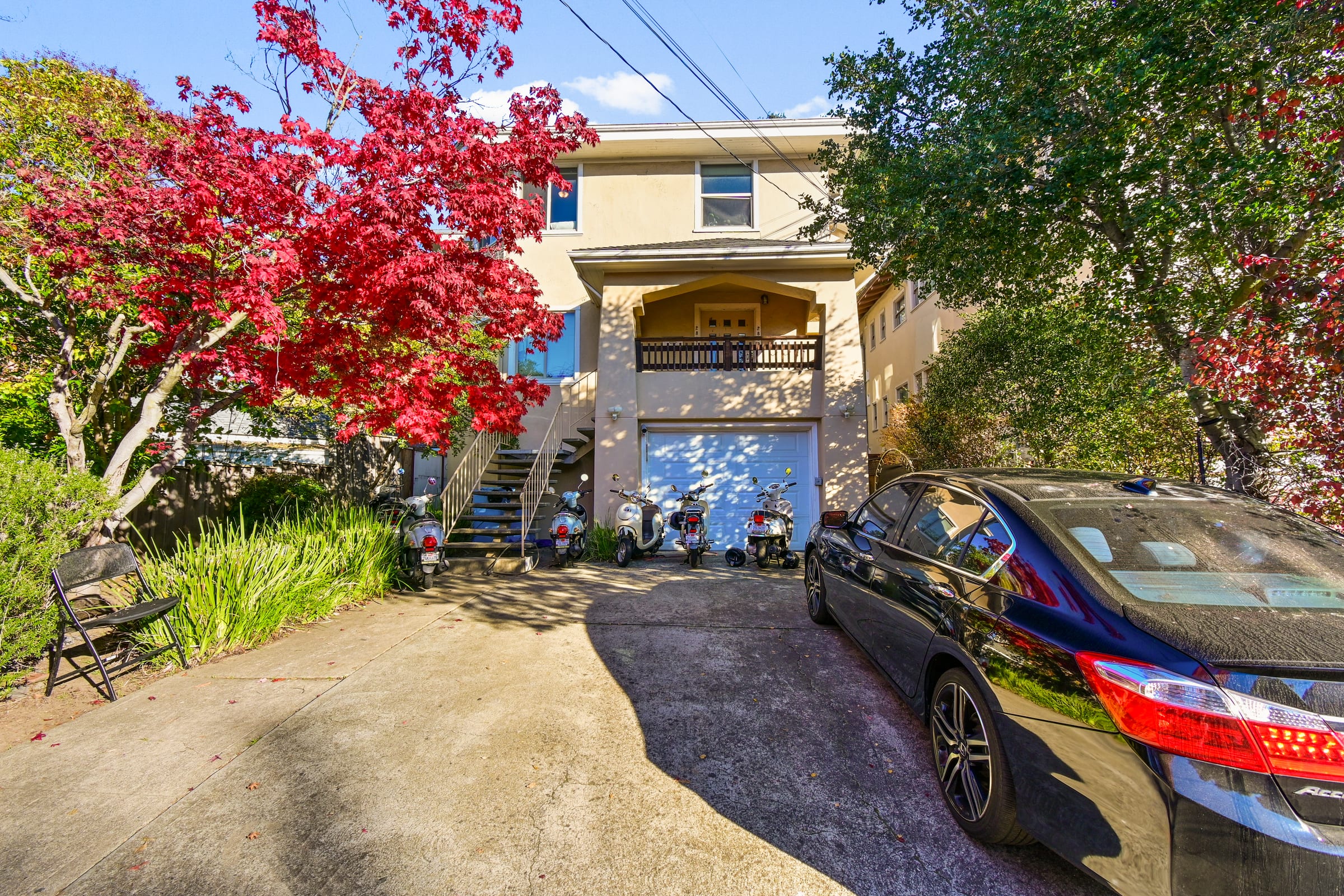 2817-2819 Hillegass Ave — photo 4
